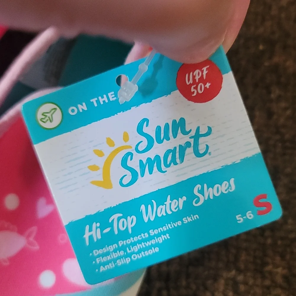 AQUA LEISURE TODDLER SEAHORSE WATER SHOES: BLUE: NWT SIZE SMALL (5/6)
